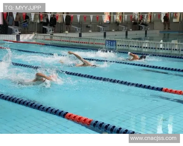 精彩纷呈的泳池对决 游泳比赛直播为您带来全程热血冲刺与精彩瞬间