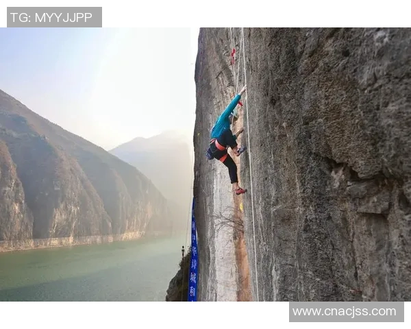 重庆攀岩队创历史新高力量排名跃升全国前列 重庆攀岩队创历史新高力量排名跃升全国前列