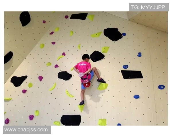 深圳攀岩队状态分析与发展前景探讨攀岩运动的热潮与挑战