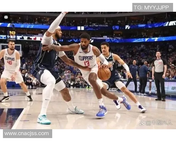 快船与开拓者激战8月8日NBA季前赛精彩对决回顾与分析